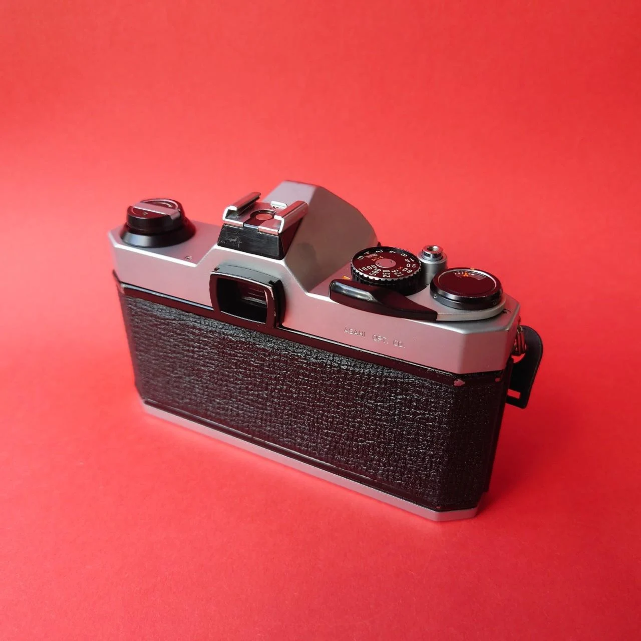 pentax k1000 35mm slr camera with 50mm lens pentax k1000 35mm slr camera with 50mm lens